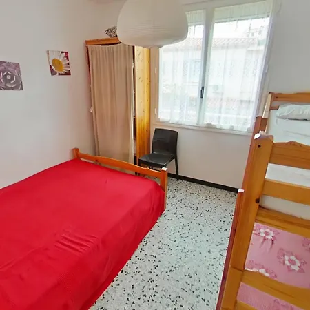 Apartamento à 100m De La