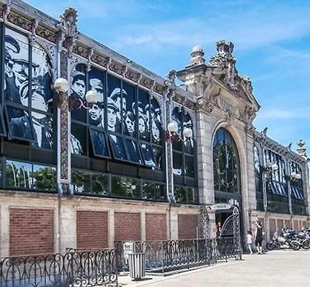 A 100m De La